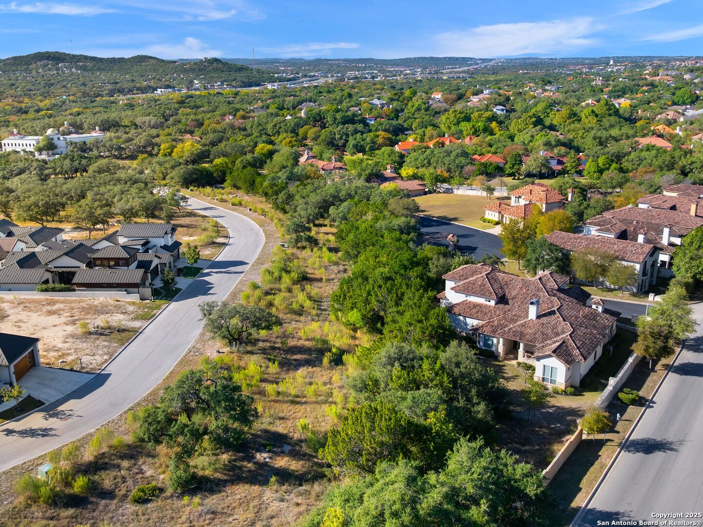 11 DOMINION MEADOWS