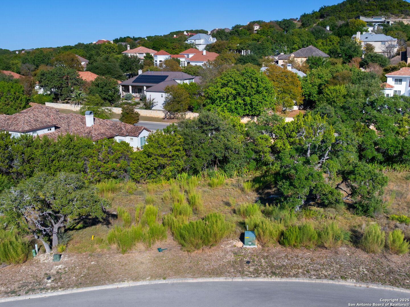 11 DOMINION MEADOWS