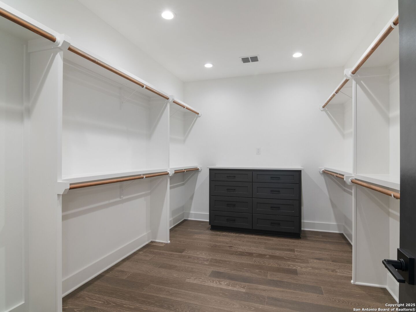 35 Dominion Heights