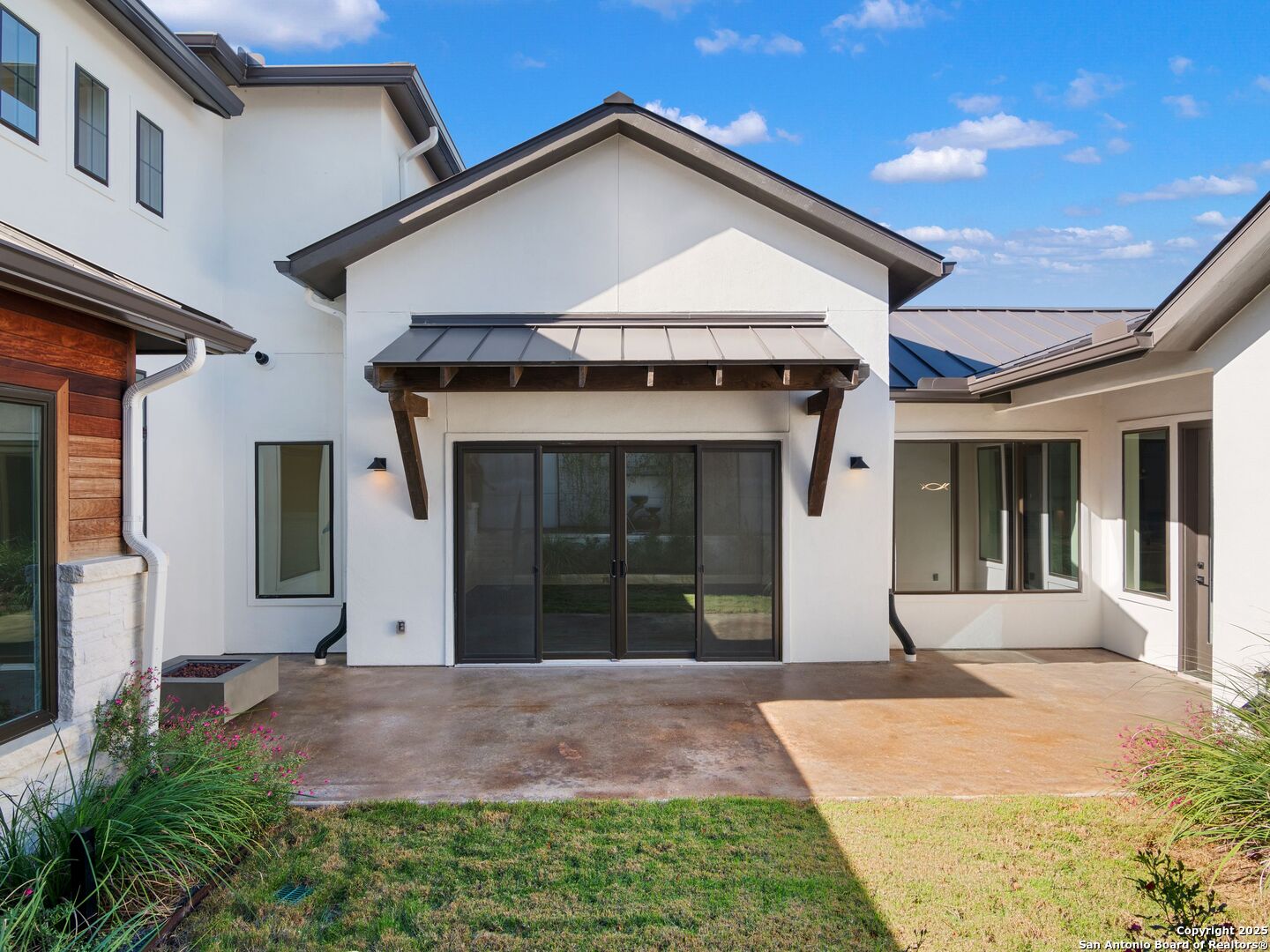 35 Dominion Heights