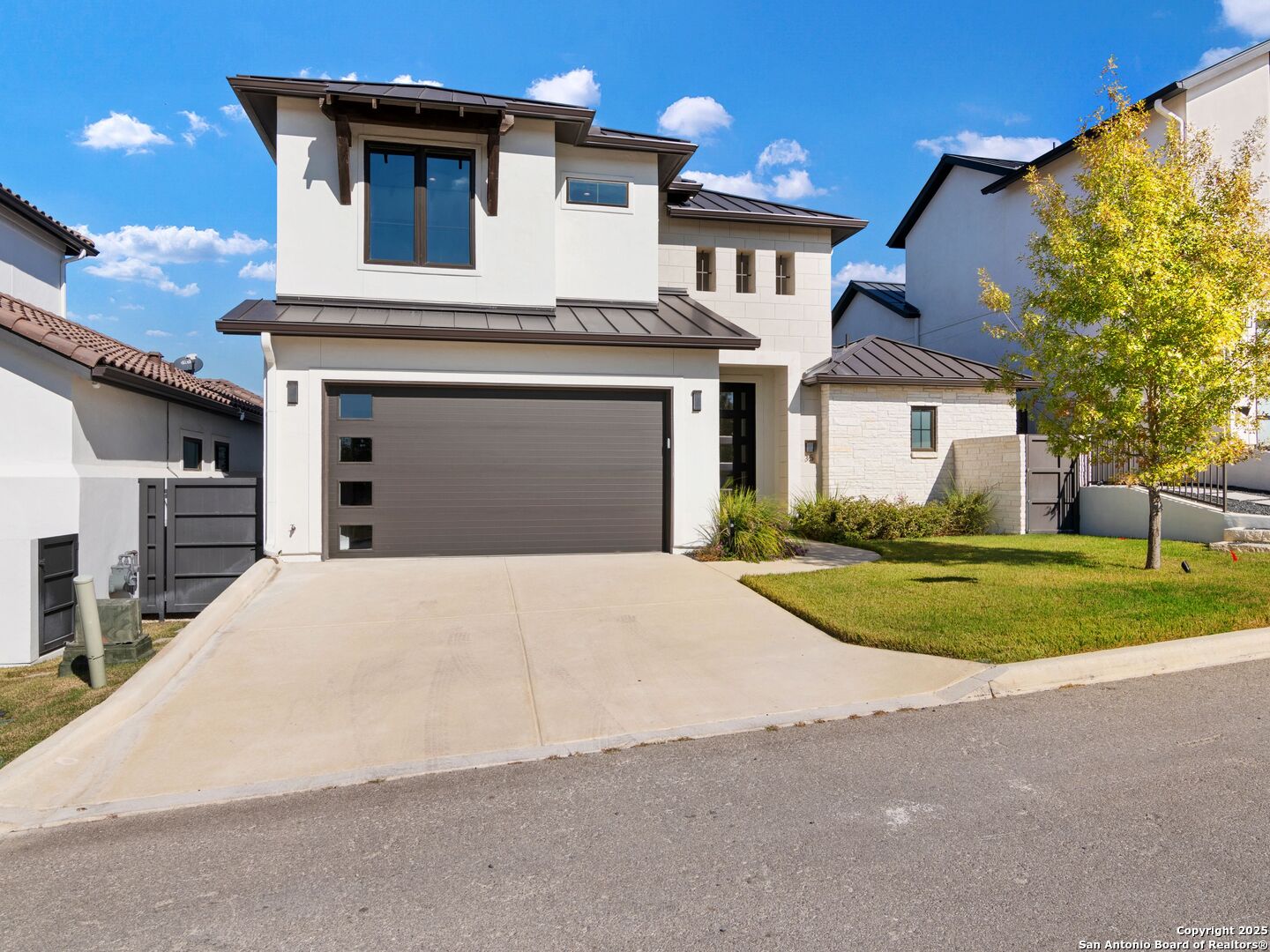 35 Dominion Heights