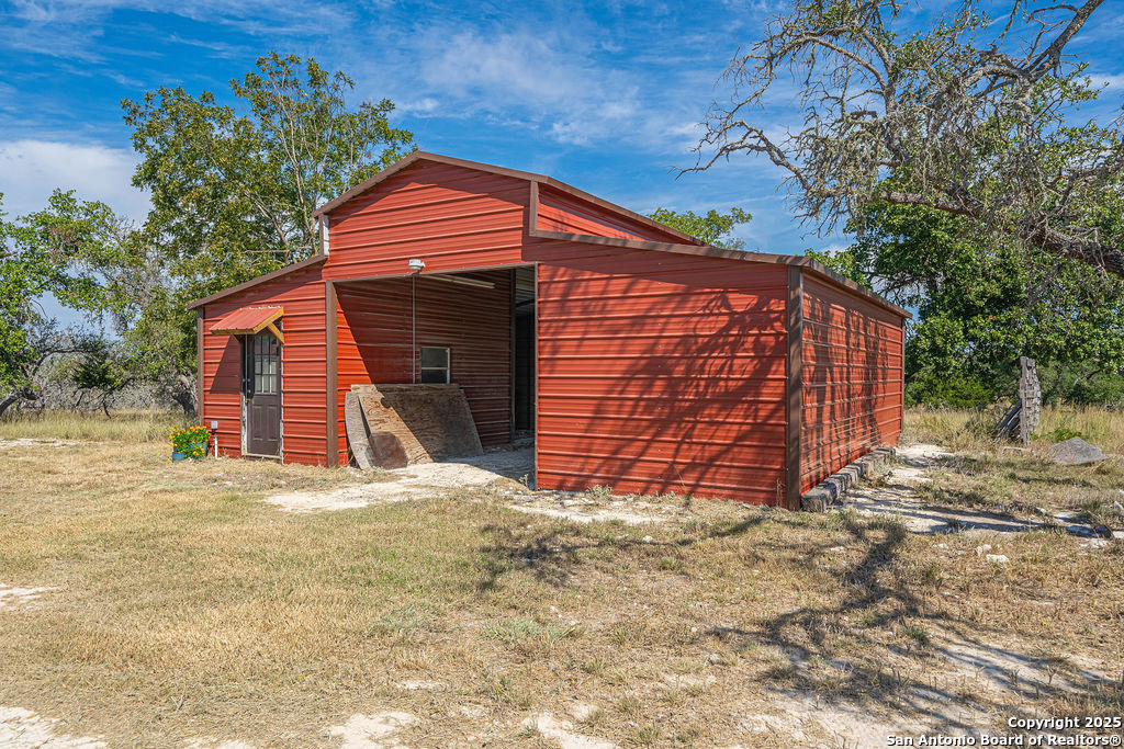 6415 Old Harper