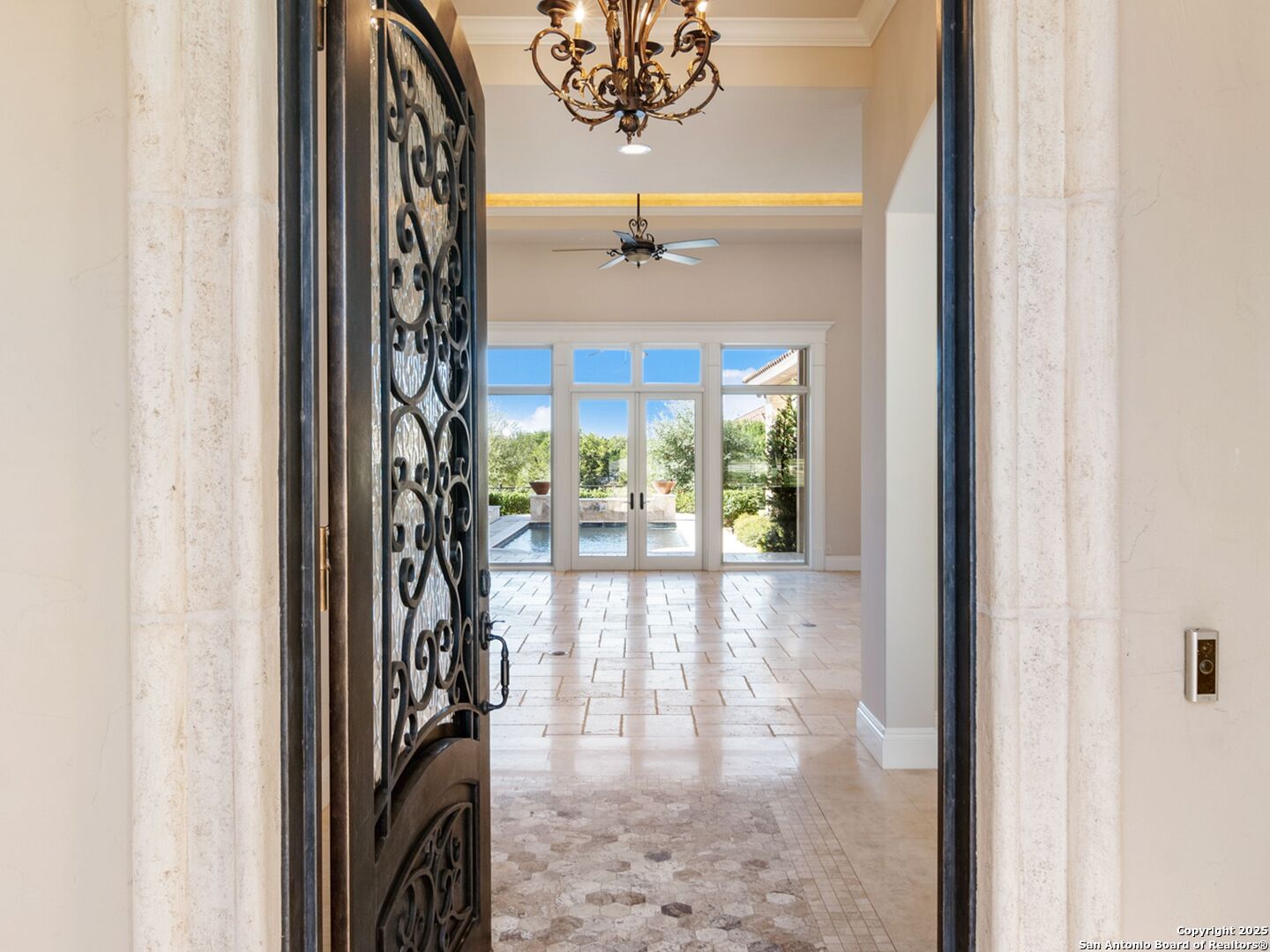 211 Wellesley Landing