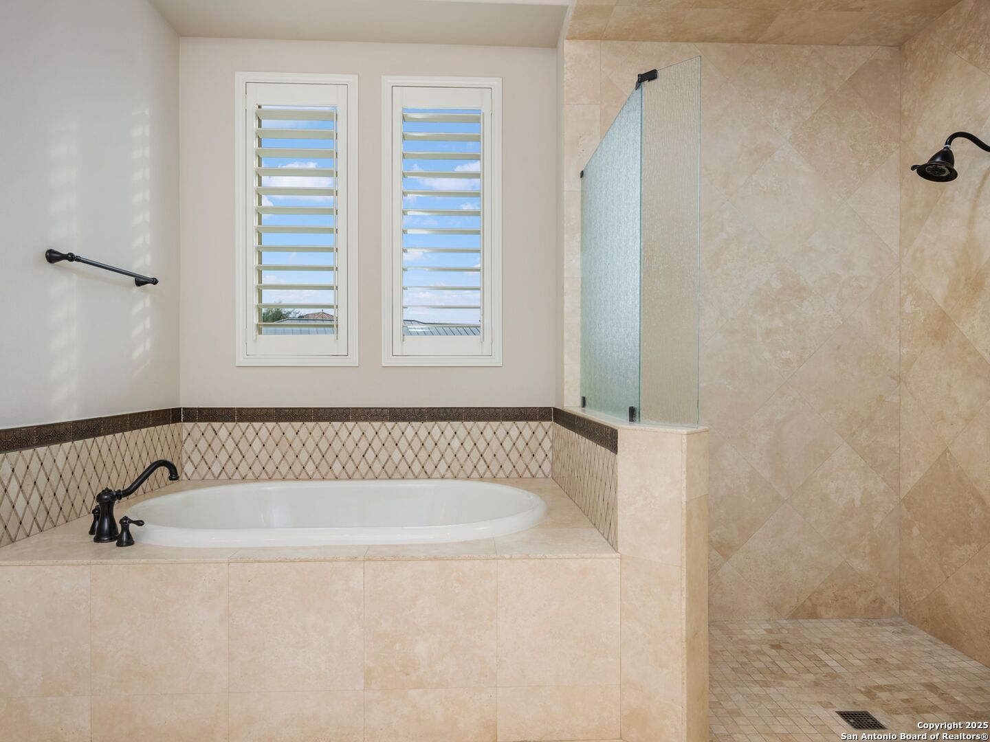 211 Wellesley Landing