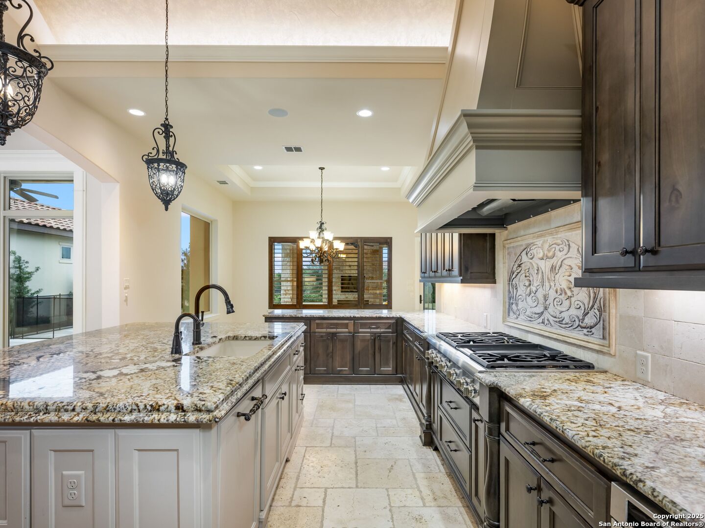 211 Wellesley Landing