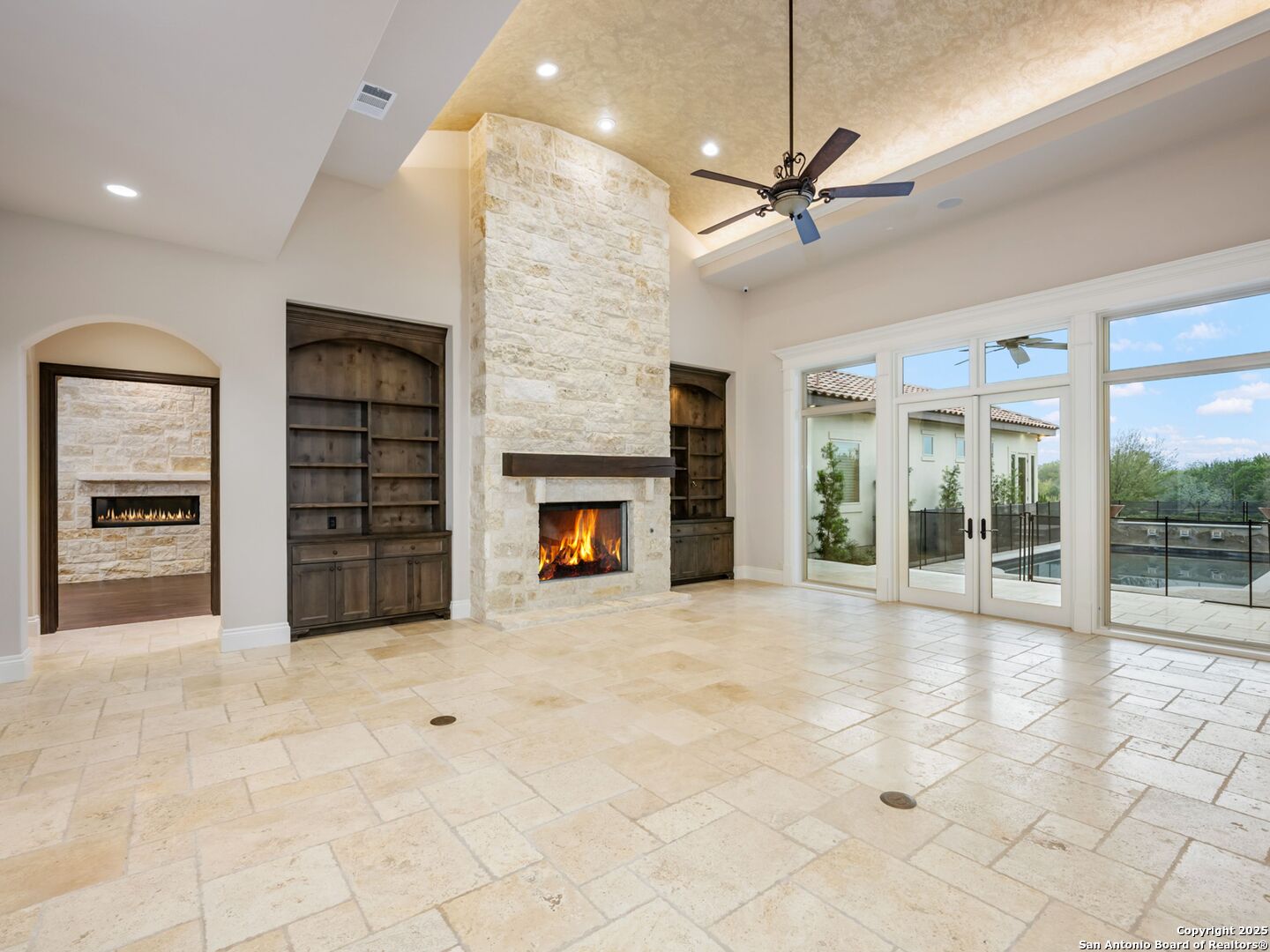 211 Wellesley Landing