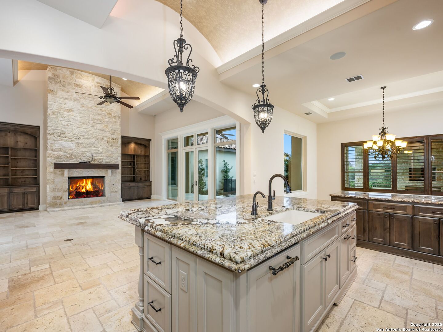 211 Wellesley Landing