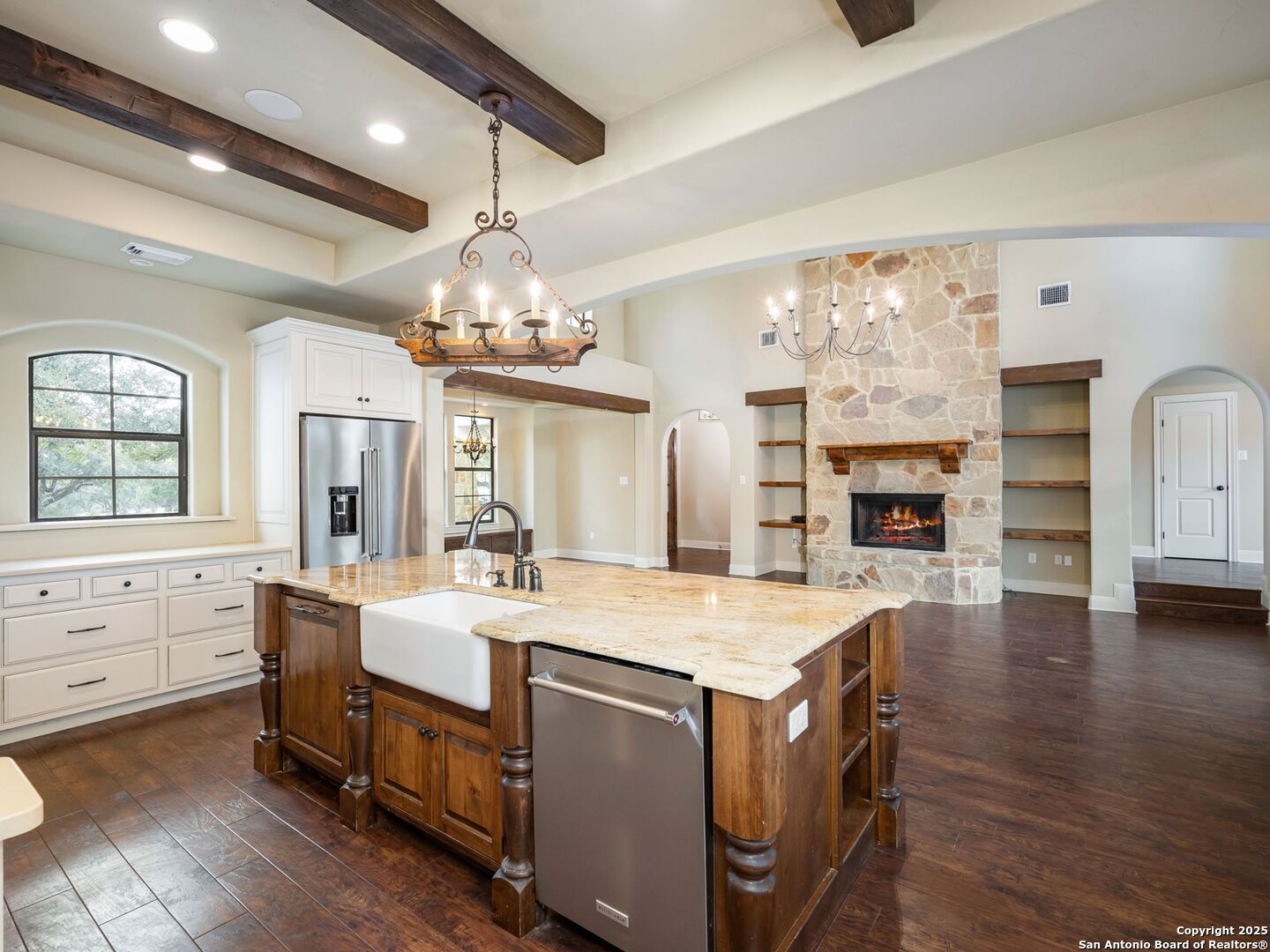 382 Upland Ct