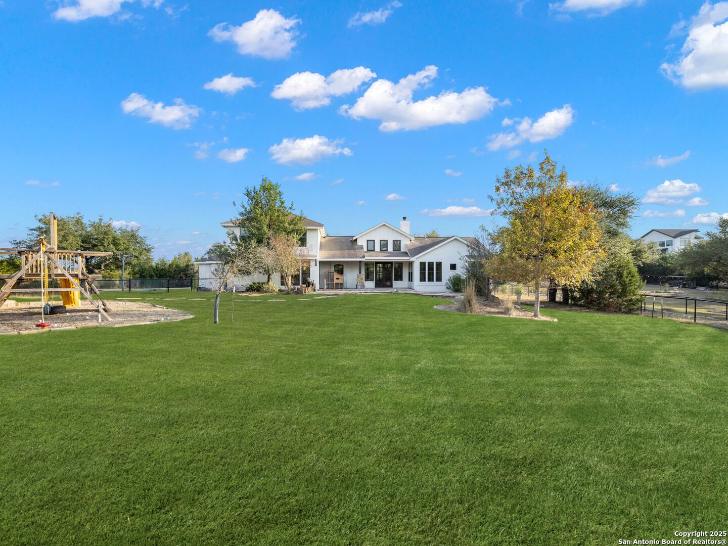 382 Upland Ct