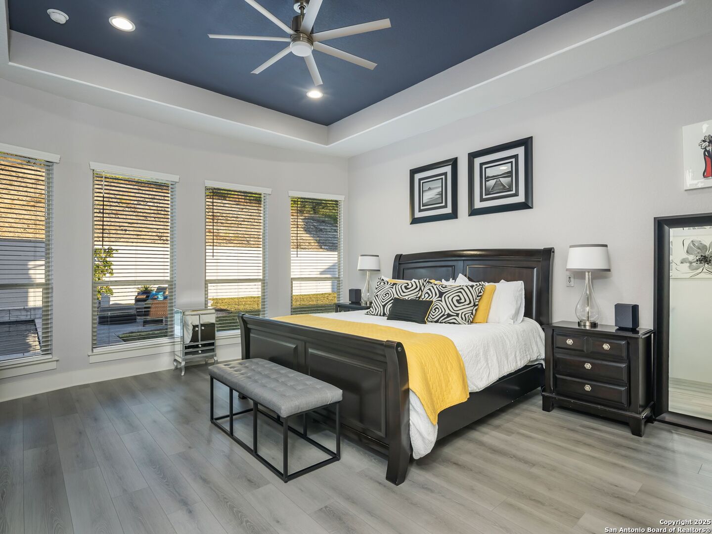 27220 Highland