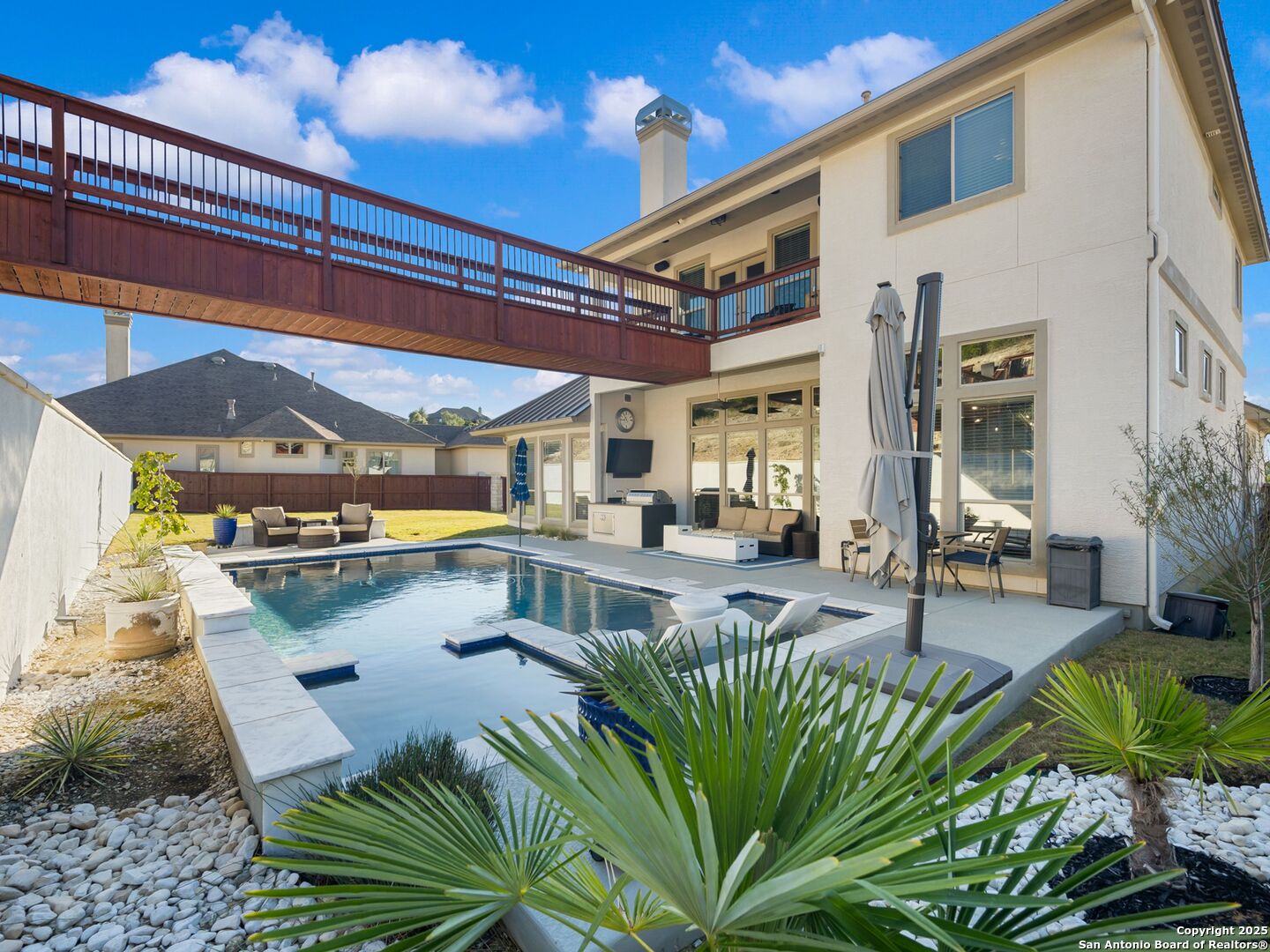 27220 Highland