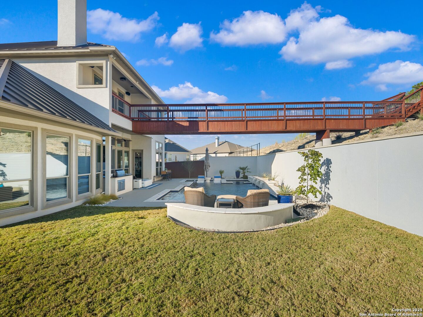 27220 Highland