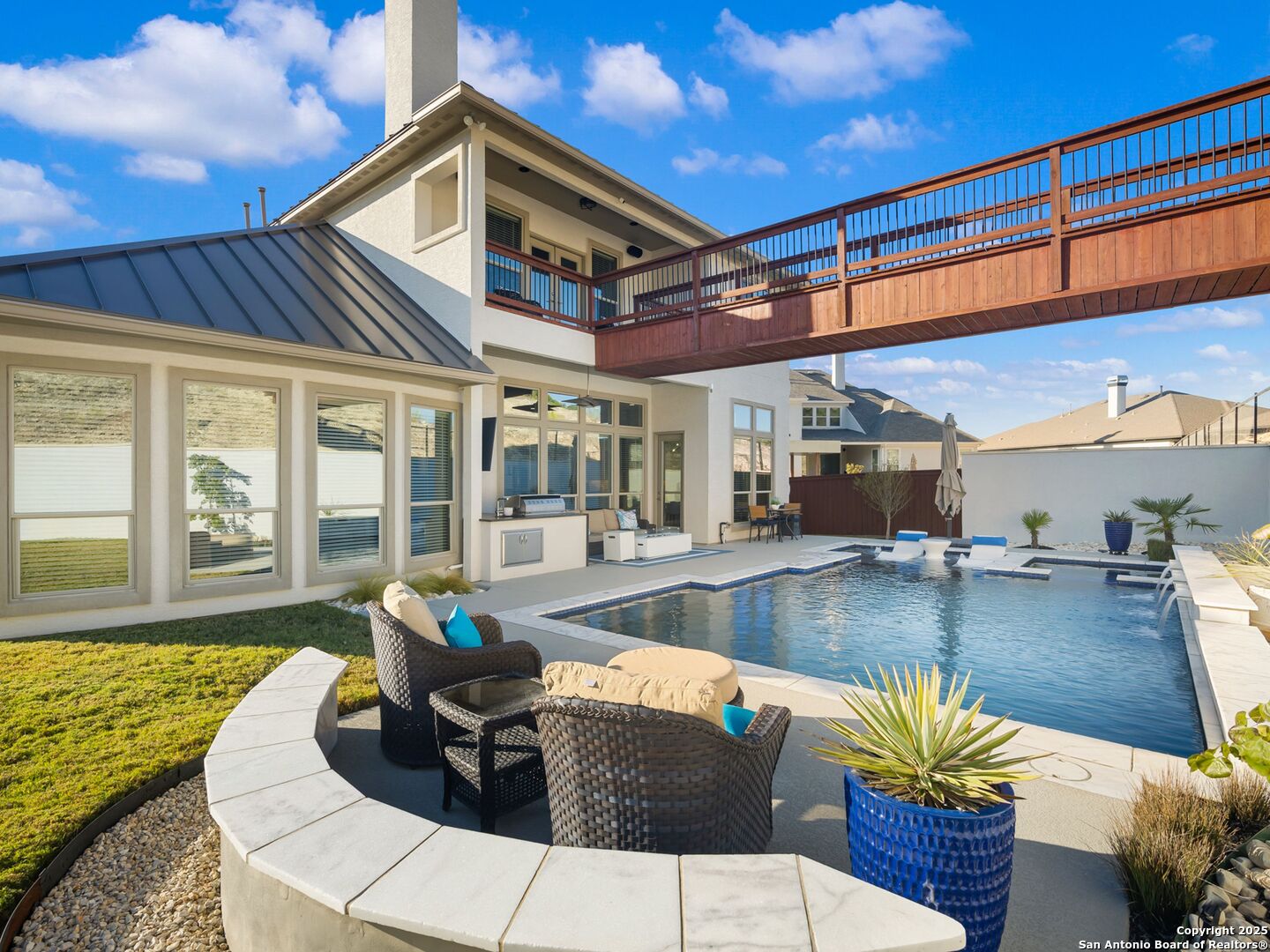 27220 Highland