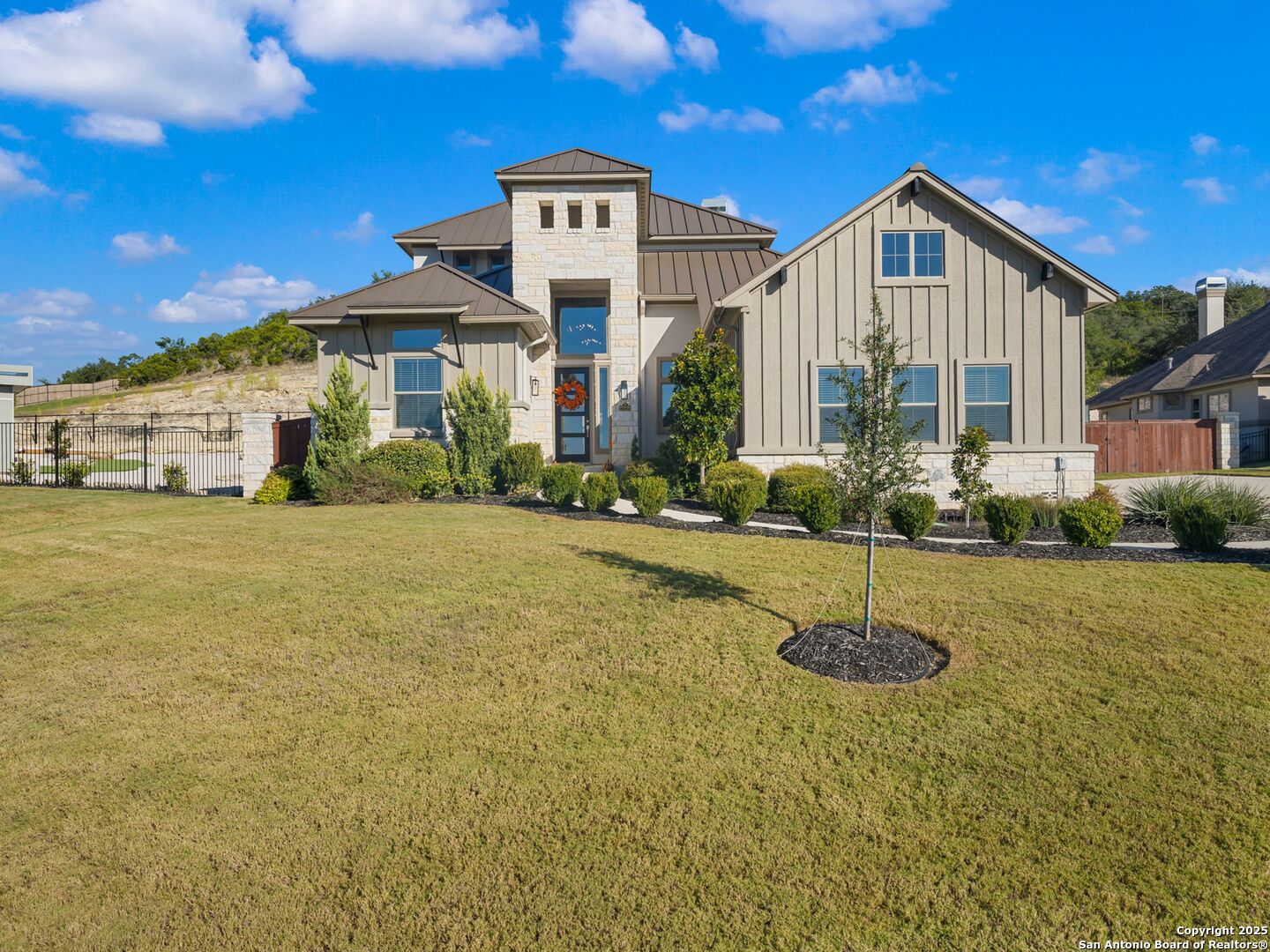27220 Highland