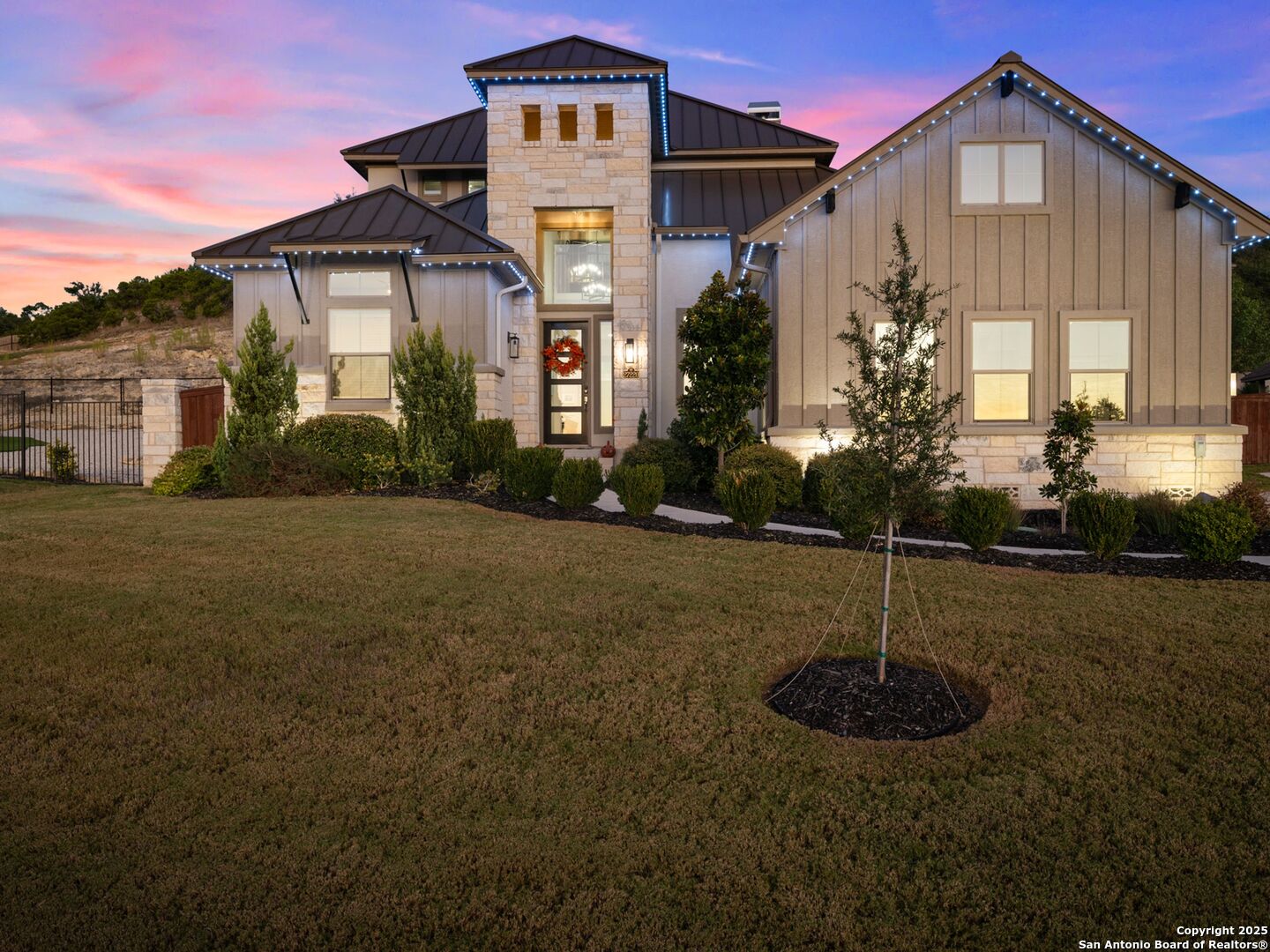 27220 Highland
