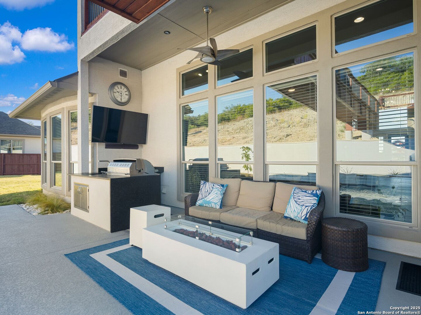 27220 Highland
