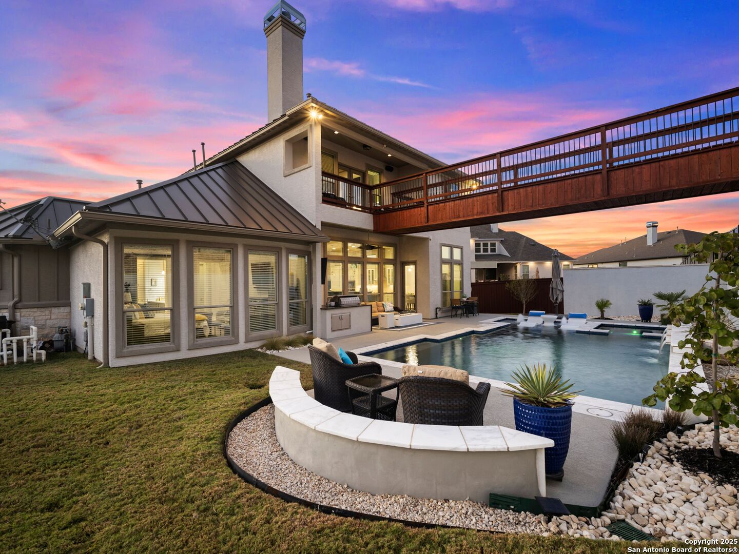 27220 Highland