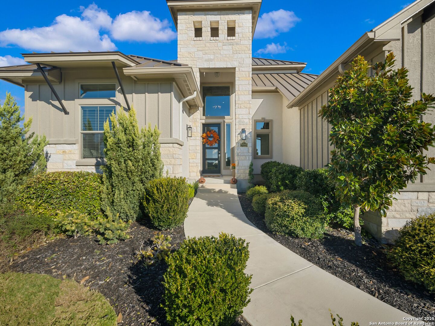 27220 Highland