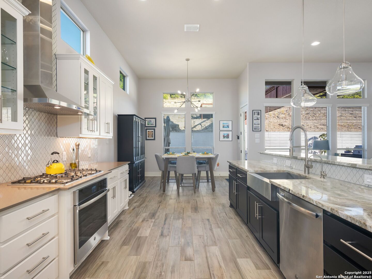 27220 Highland