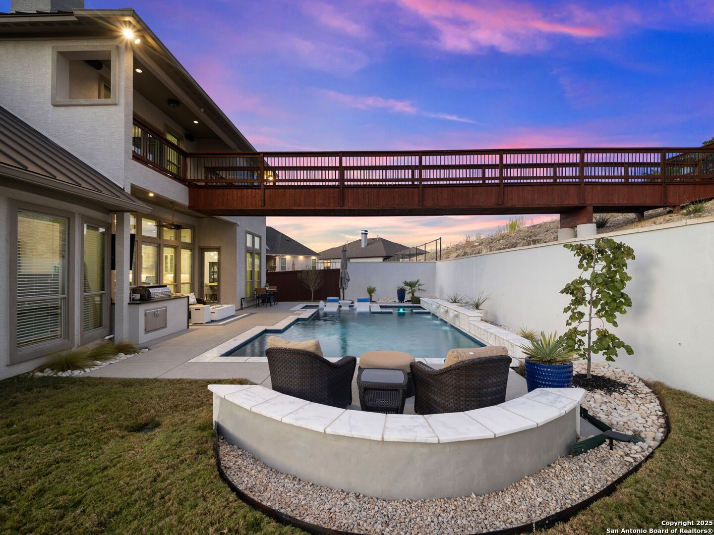 27220 Highland