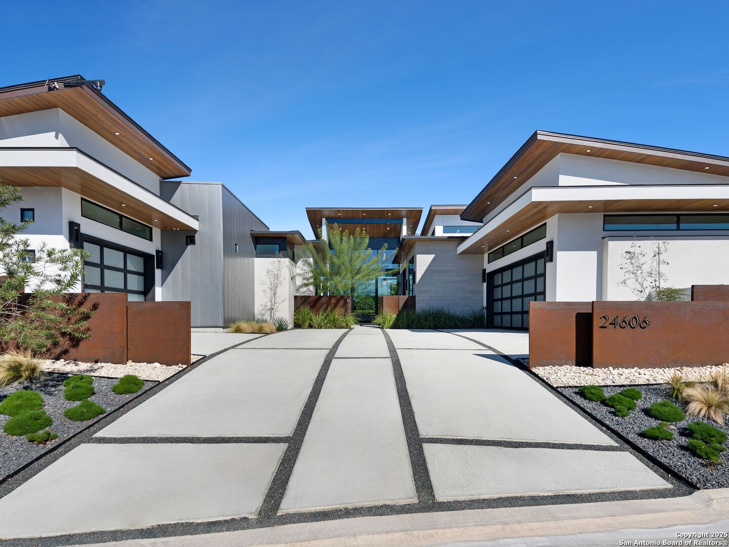 24606 Cliff Line