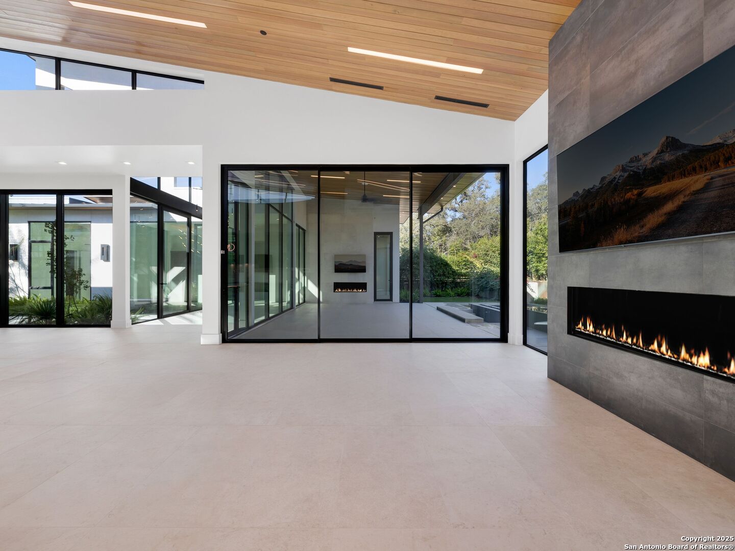 24606 Cliff Line