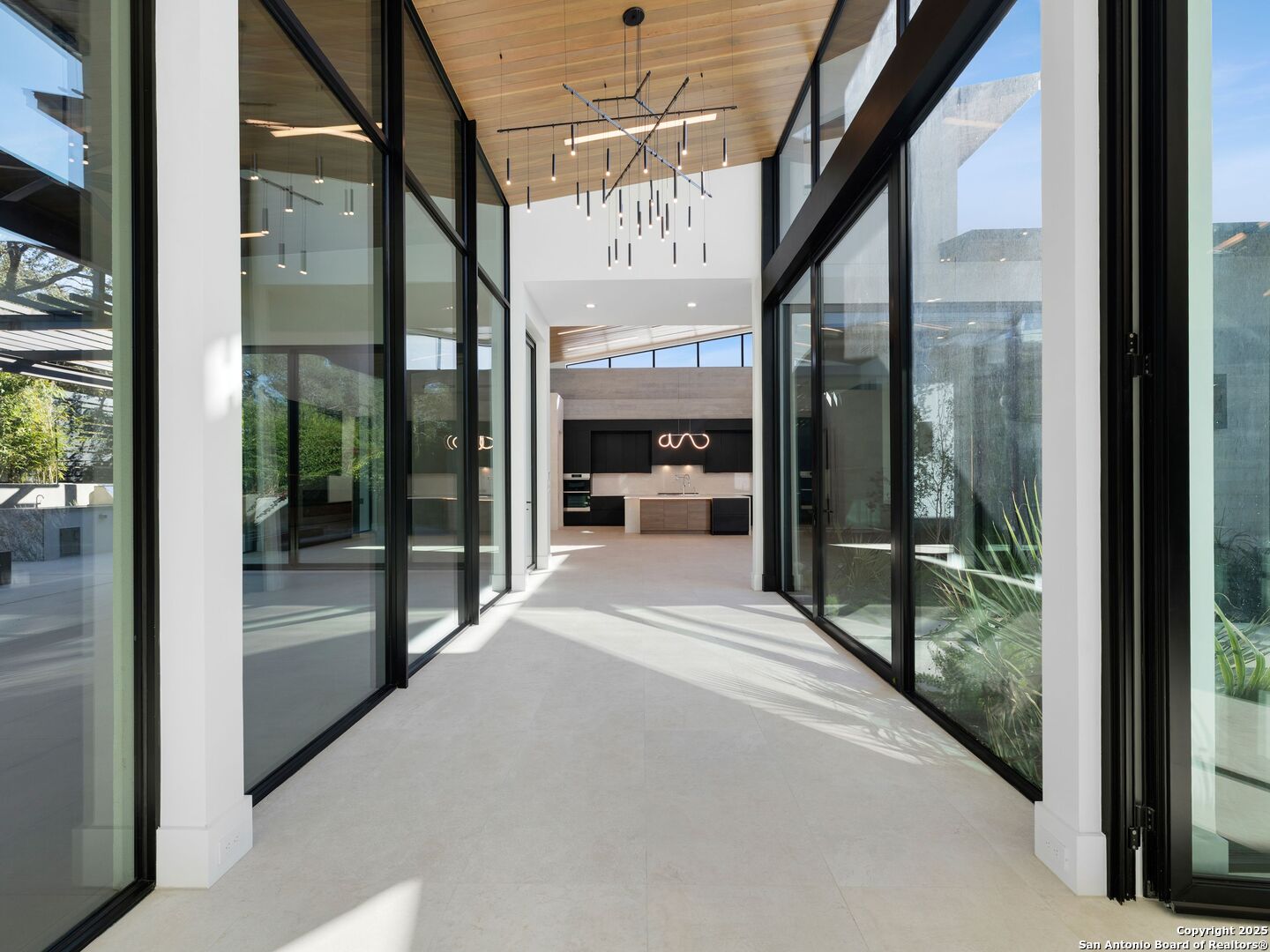 24606 Cliff Line