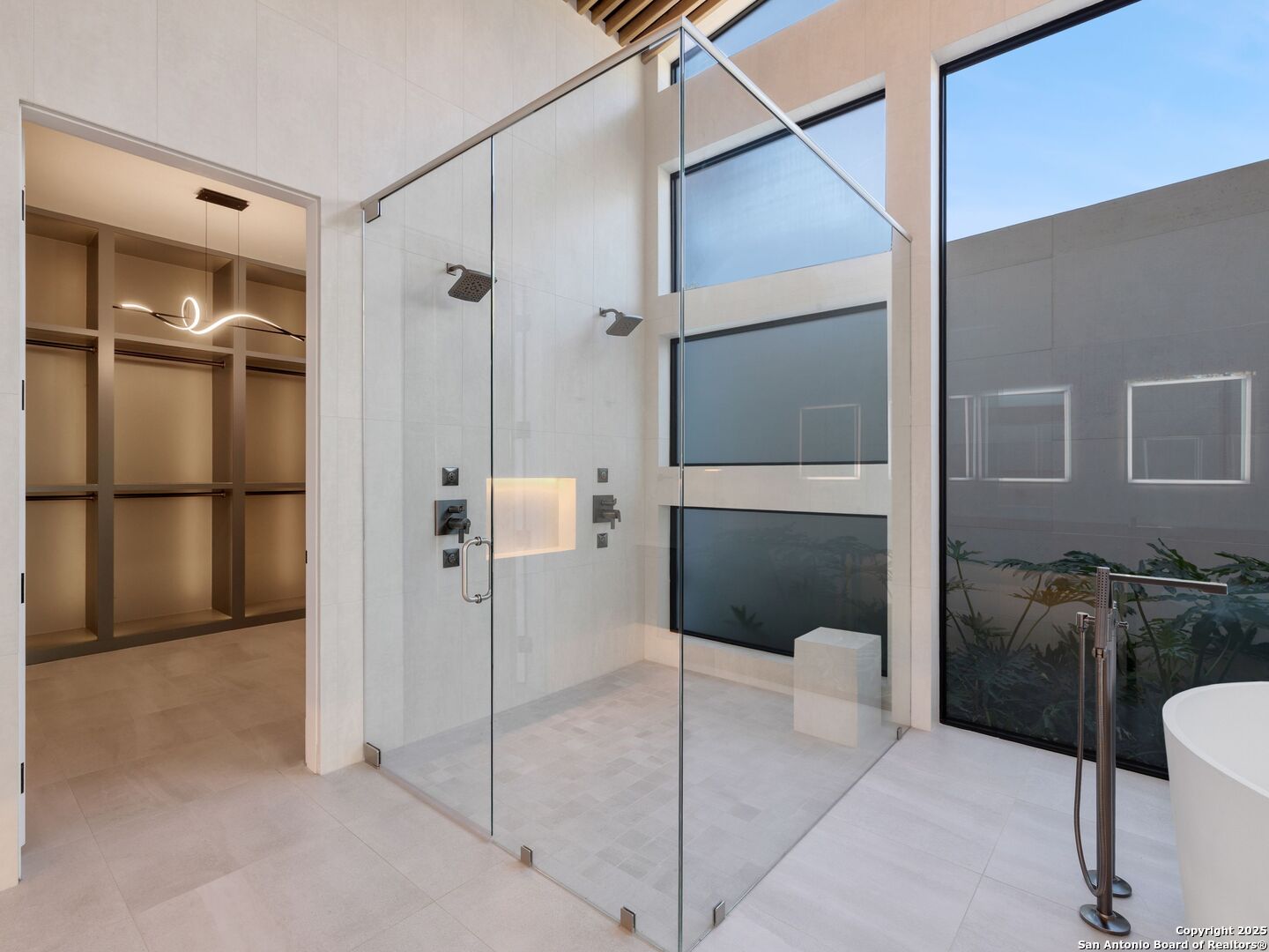 24606 Cliff Line