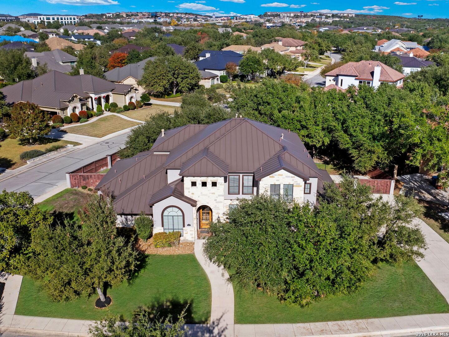 303 Regent Circle
