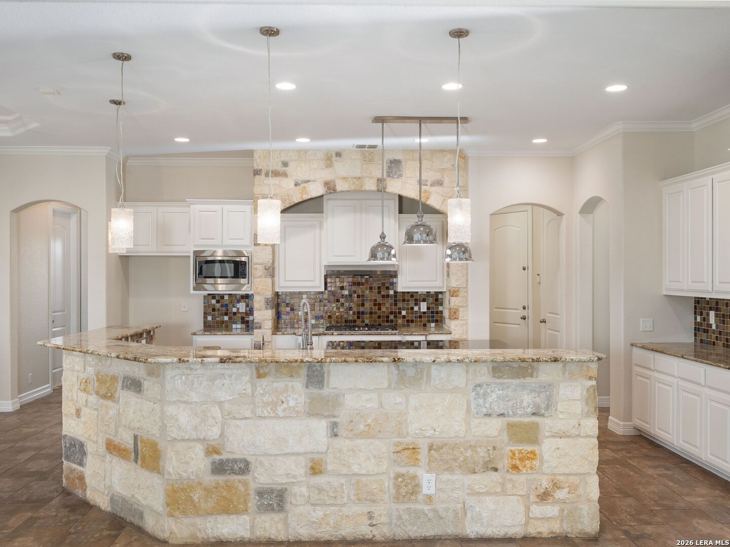 303 Regent Circle