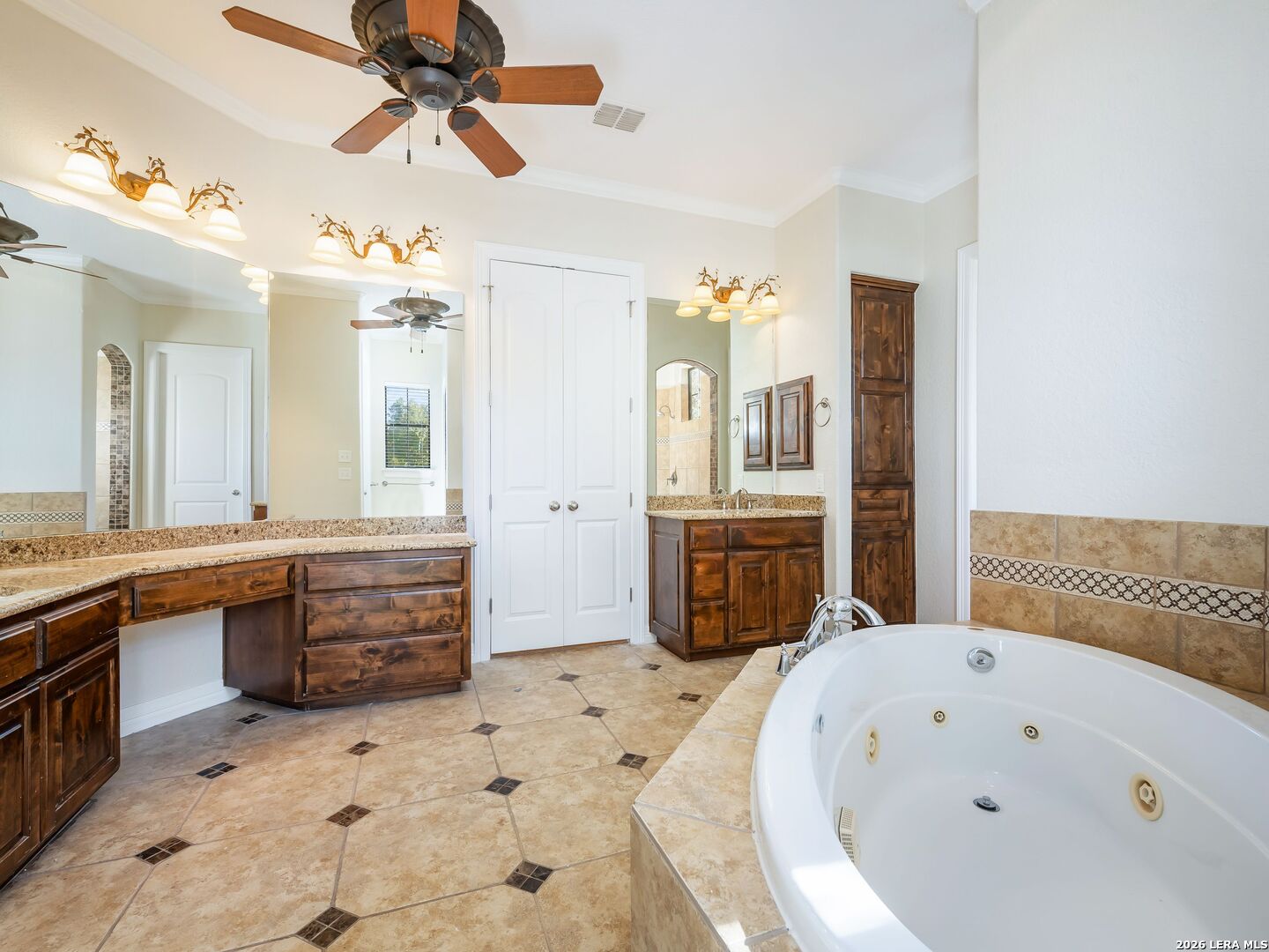 303 Regent Circle