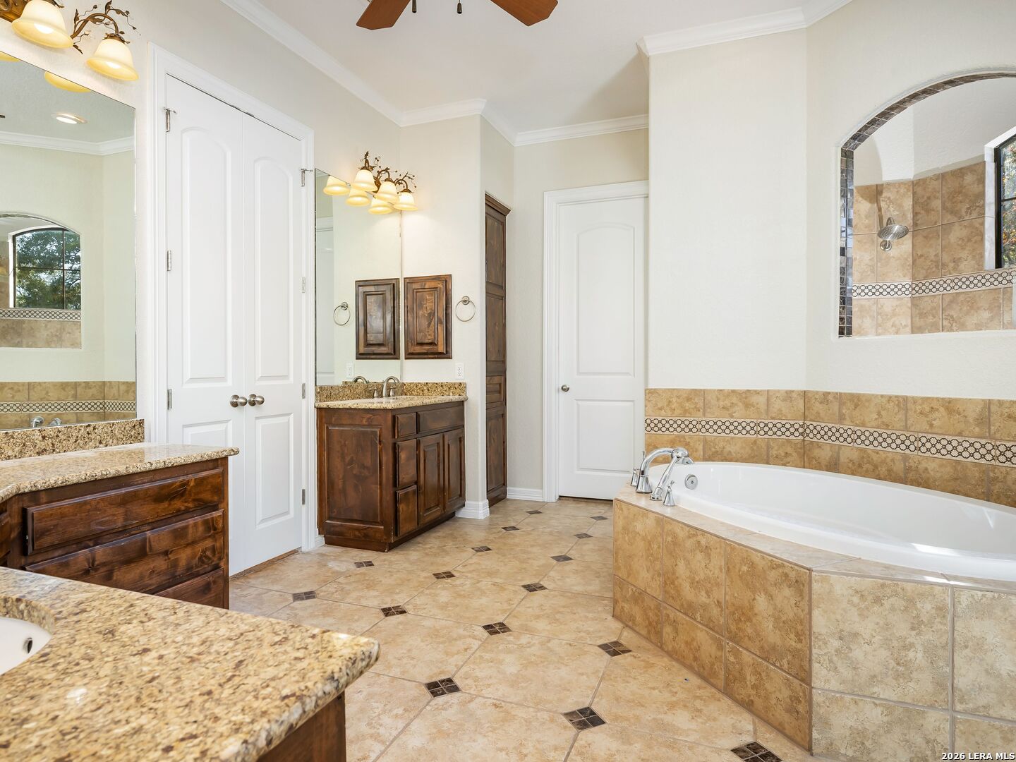 303 Regent Circle