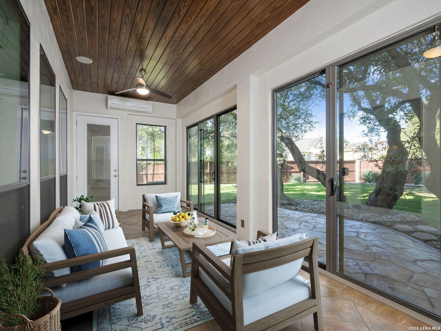 303 Regent Circle