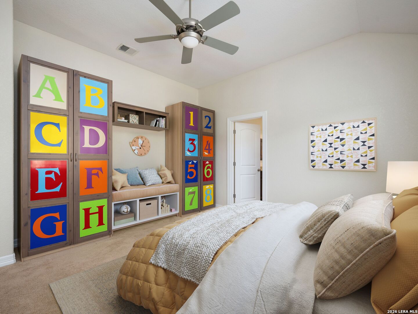 303 Regent Circle