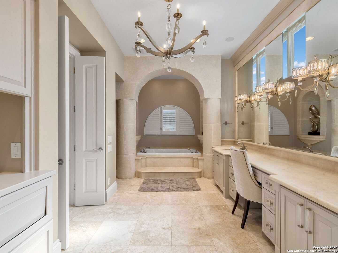 14 Duxbury Park