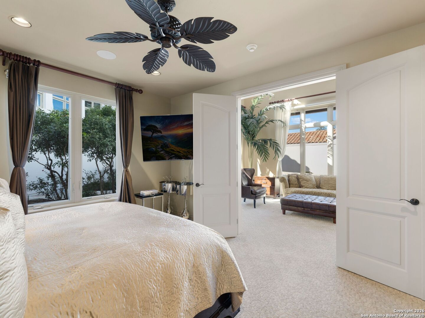 14 Duxbury Park