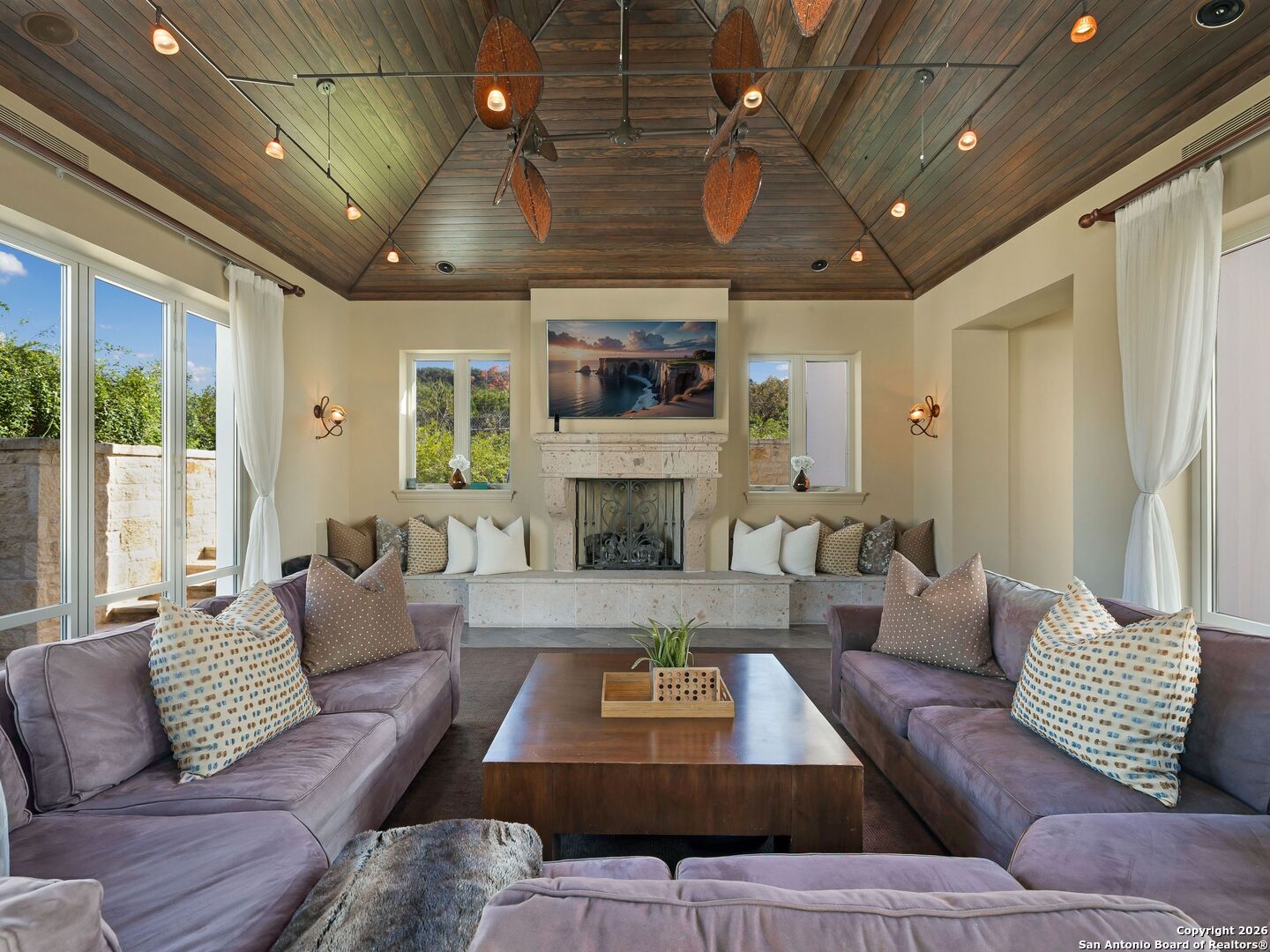 14 Duxbury Park