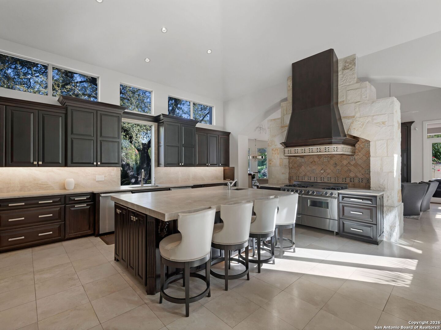 14 Duxbury Park