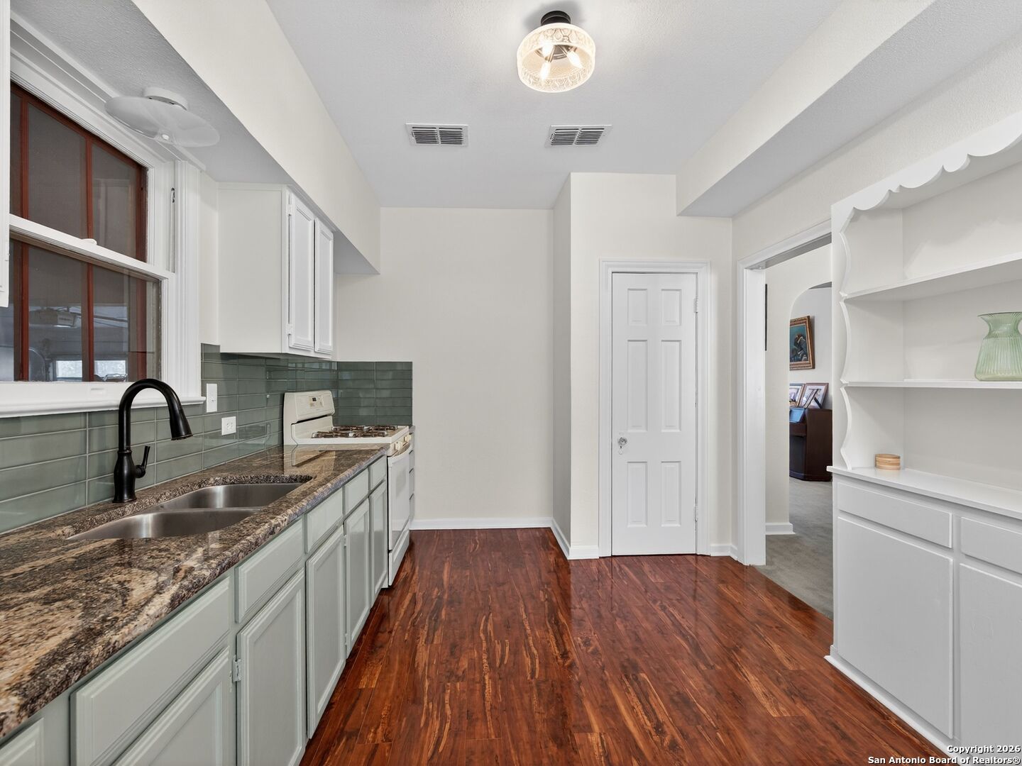 166 Lovera Blvd