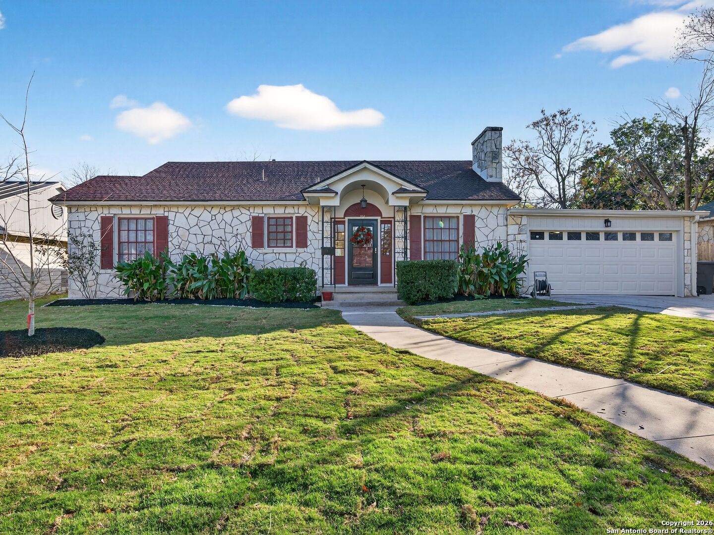 166 Lovera Blvd