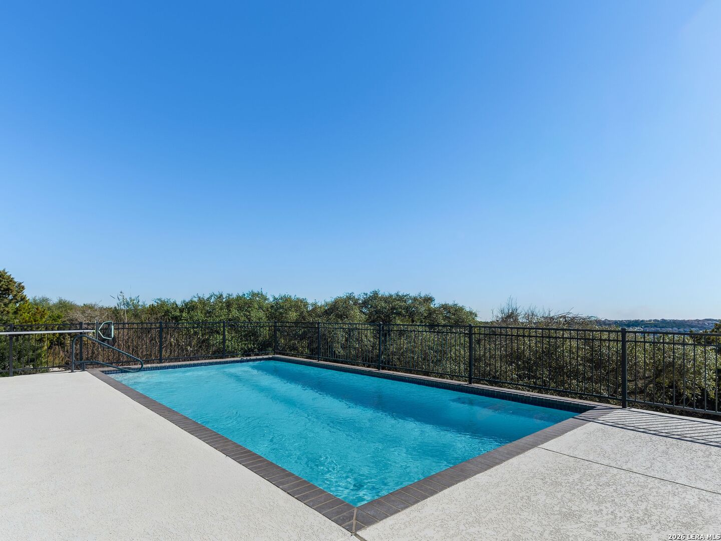 8514 Woodpecker Way