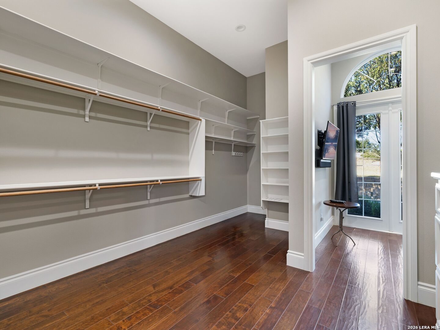 8514 Woodpecker Way