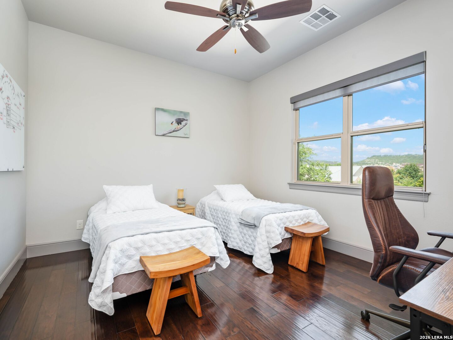23214 Edens Canyon