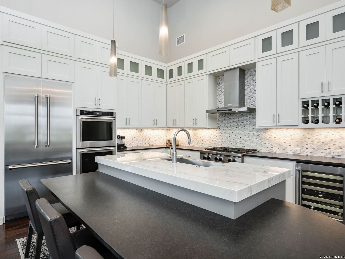 23214 Edens Canyon