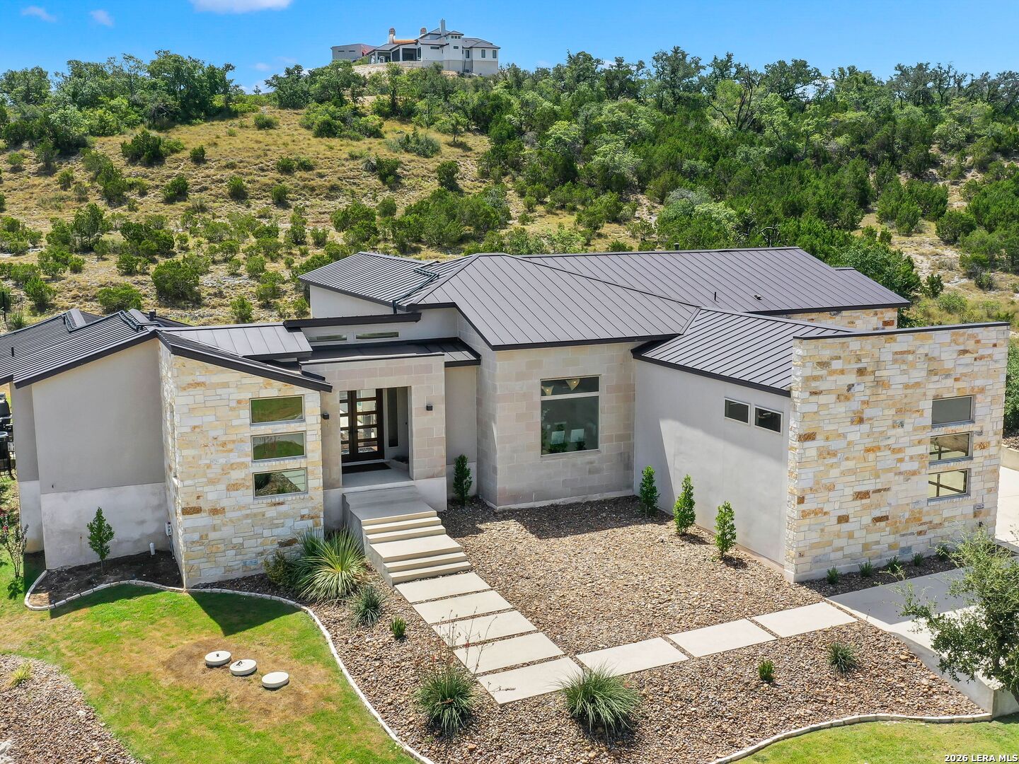 23214 Edens Canyon