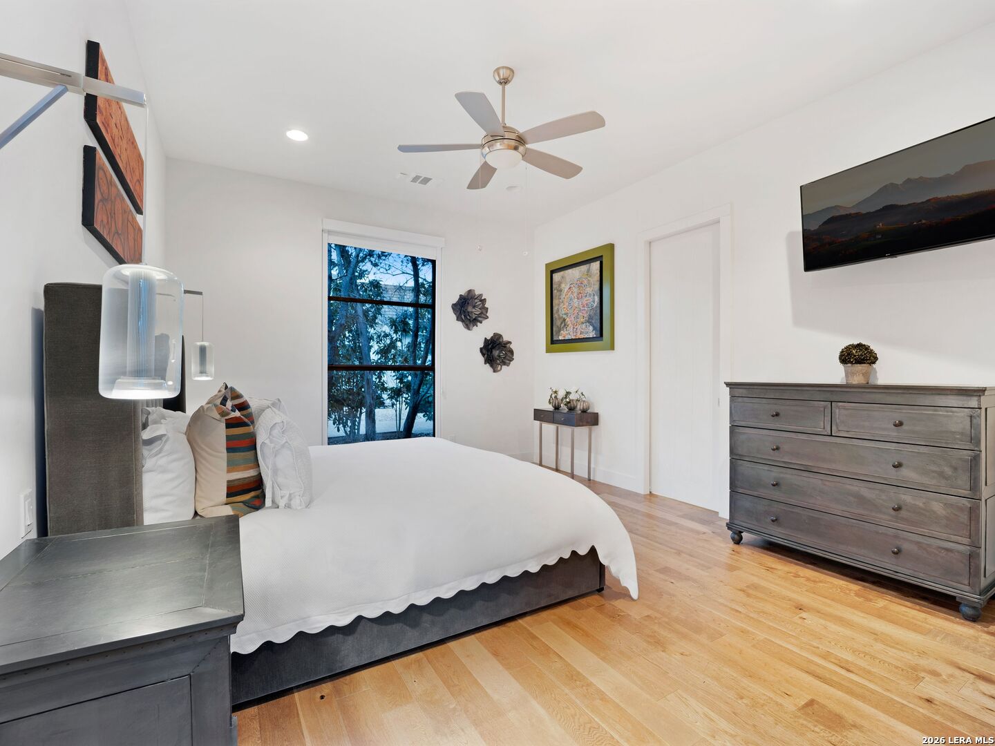 2 Via Aragon
