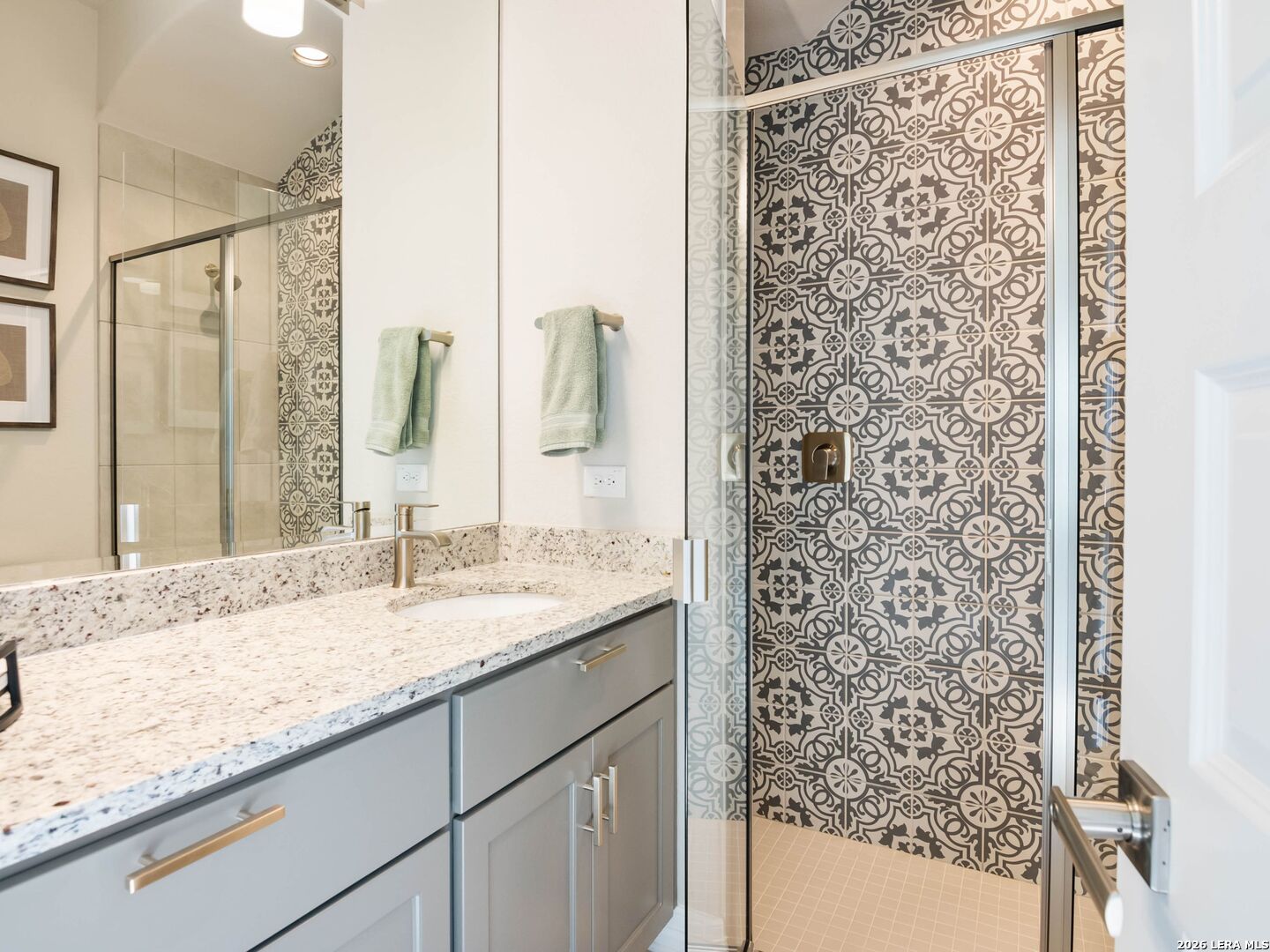8134 Vanity Hill