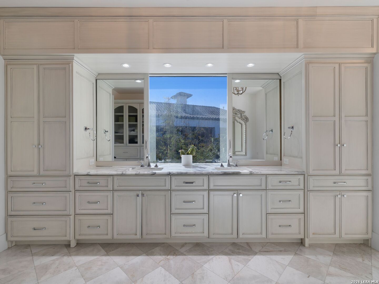 203 Wellesley Landing