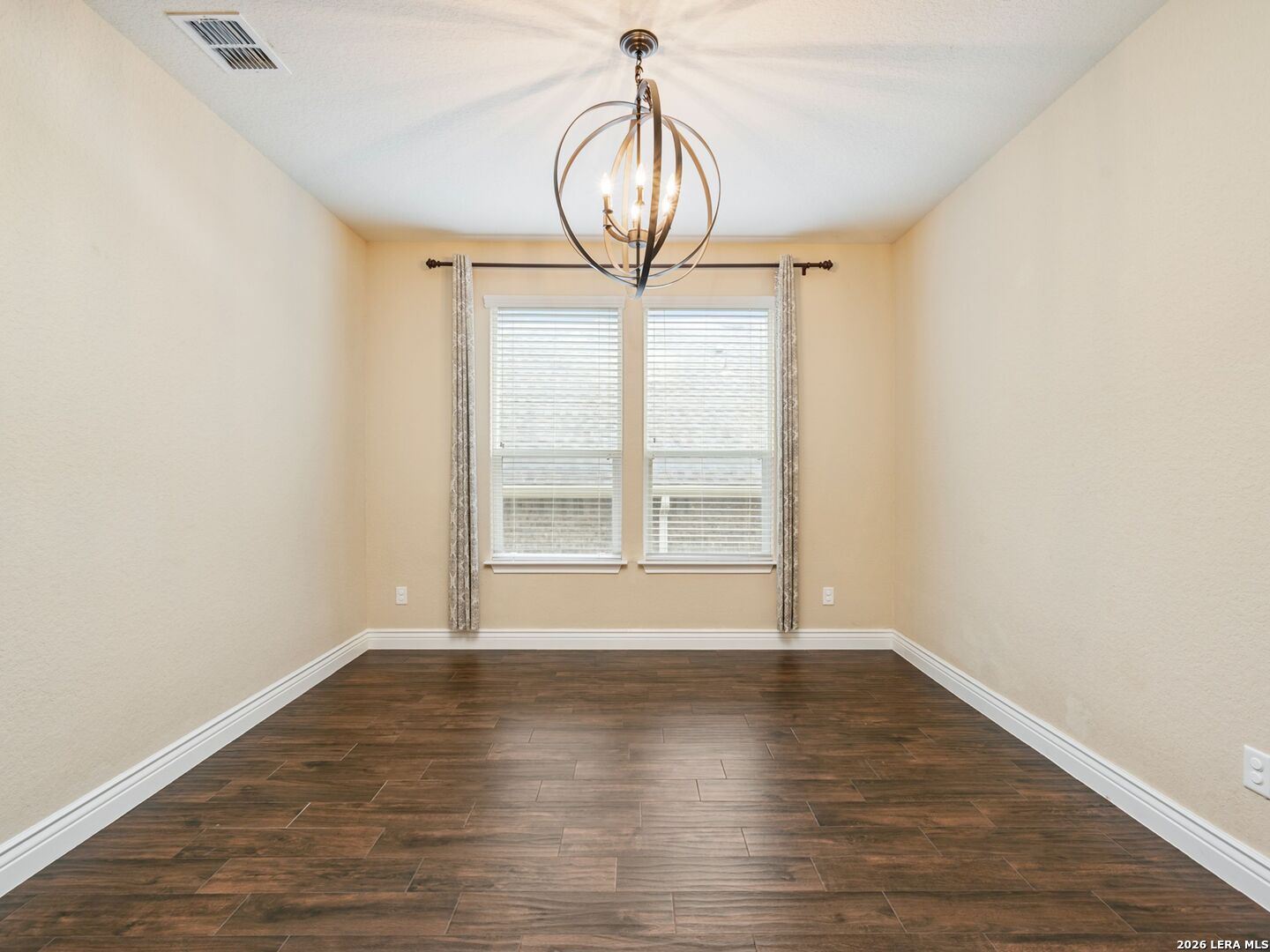 27507 Paseo Mesa