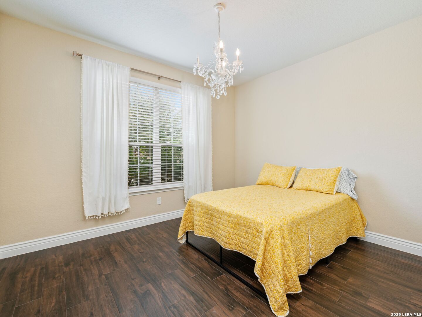 27507 Paseo Mesa